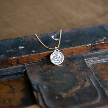 Load image into Gallery viewer, "Be strong" small scripture disc
