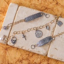 Load image into Gallery viewer, Dewdrop "Thy Word" Bracelet